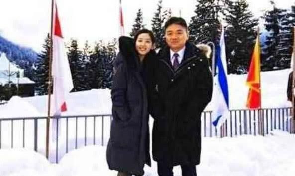 章泽天居然这么美，网友：可惜刘强东看不出来