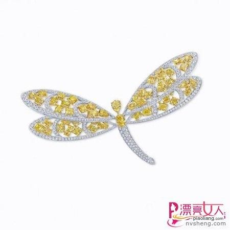  [漂亮]【尚】胸针配戴 10款能够让你与众不同的漂亮胸针