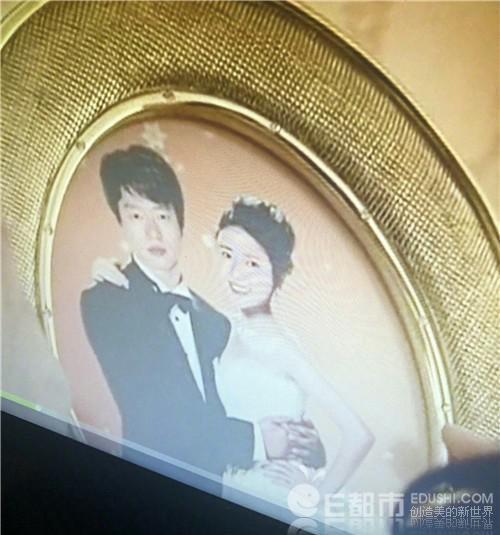 网剧篡改明星全家福 不幸中招的何晟铭晒对比照维权 娱乐圈还有哪