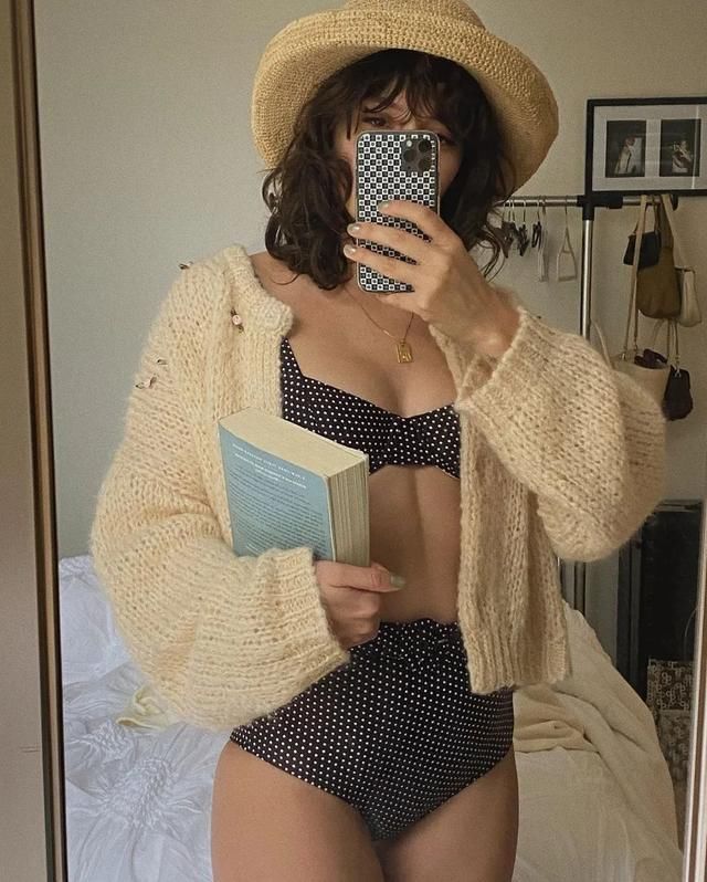 棒针编织衫■我也没有衣服穿啊,但是我可以抄Kaia、Jennie的作业