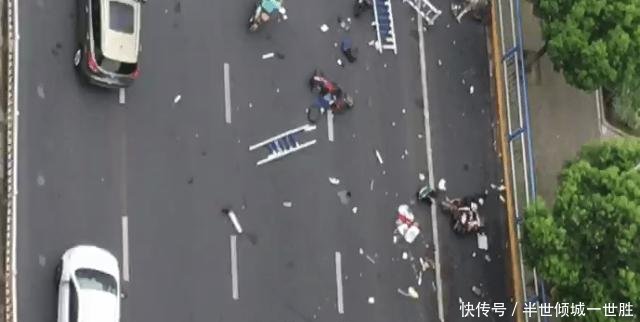 【 造谣】现在脸疼吗，那些造谣江苏常州奔驰撞人是因为“夫妻不和”的