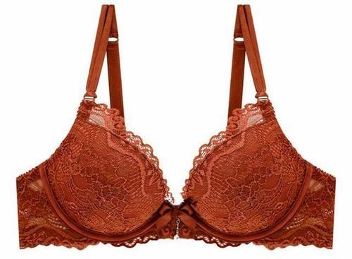 薄款透彻的衣服要穿什么内衣,才不会让这个夏季成为尴尬!