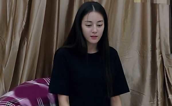 看看明星们卸妆前卸妆后的样子,你会打多少分给她们?