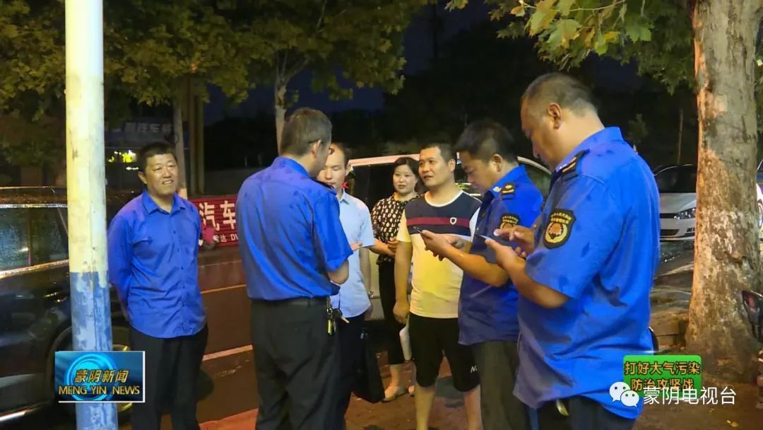 夜查烧烤！油烟净化不达标，一律查封，限期整改！
