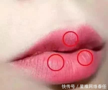 【女生】嘴唇上有这“3个特征”的女生,涂口红“贼好看”,第一个很少见