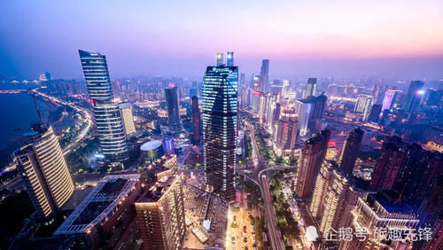  强势■中部城市富裕排名，武汉郑州分列二三名，长沙的表现最强