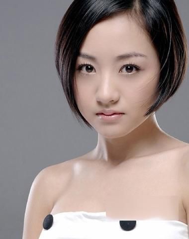 10款气质短发，瘦脸修颜胖脸波波头发型!