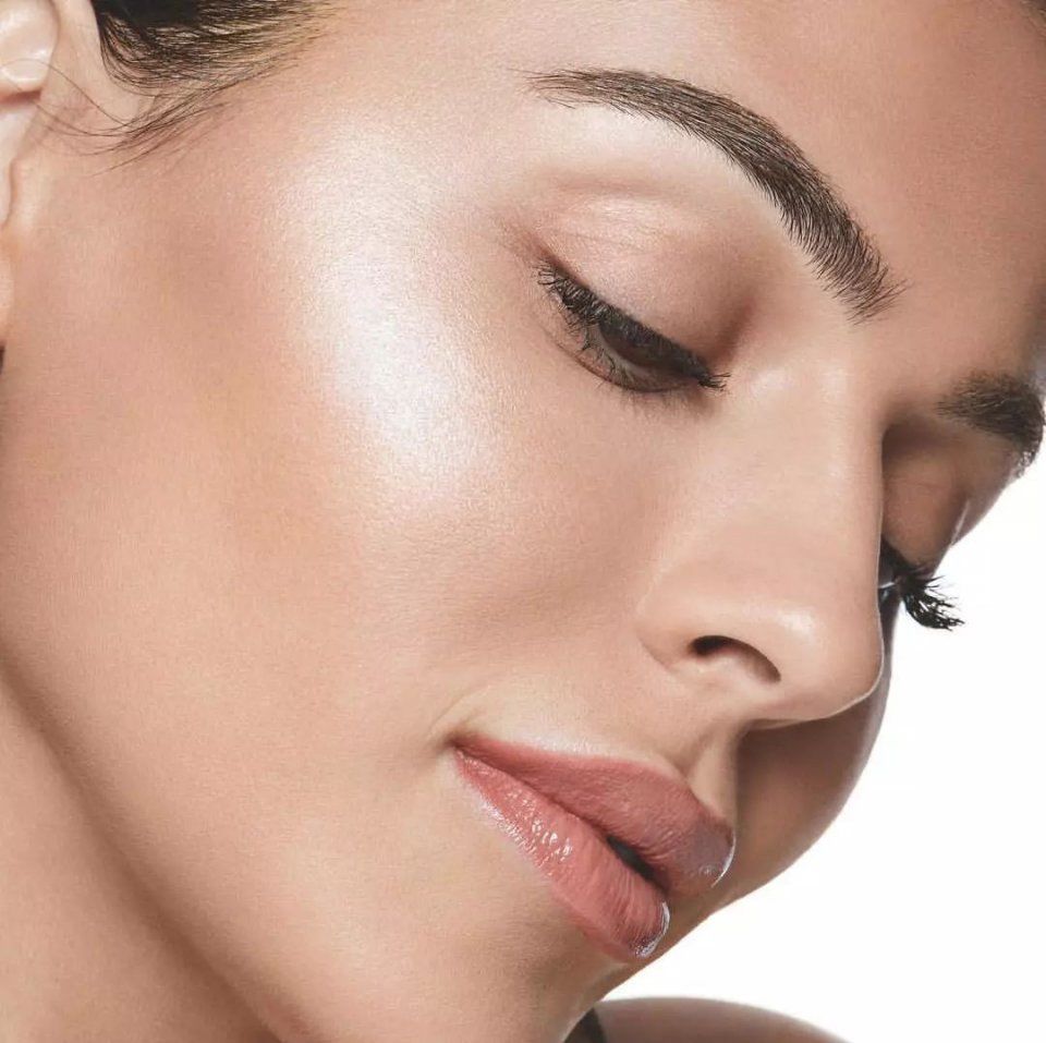 用了同款护肤品却换不来一样的好肌肤?不如先来学会正确卸妆!