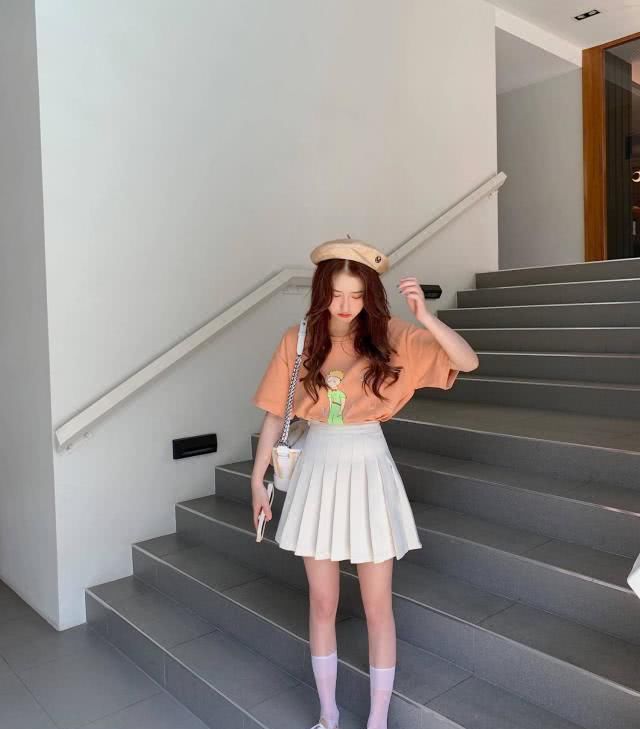  [舒适]柔美漂亮小姐姐很喜爱的舒适穿搭，显年轻高端大气又好搭，轻轻松松营造气质女神儿