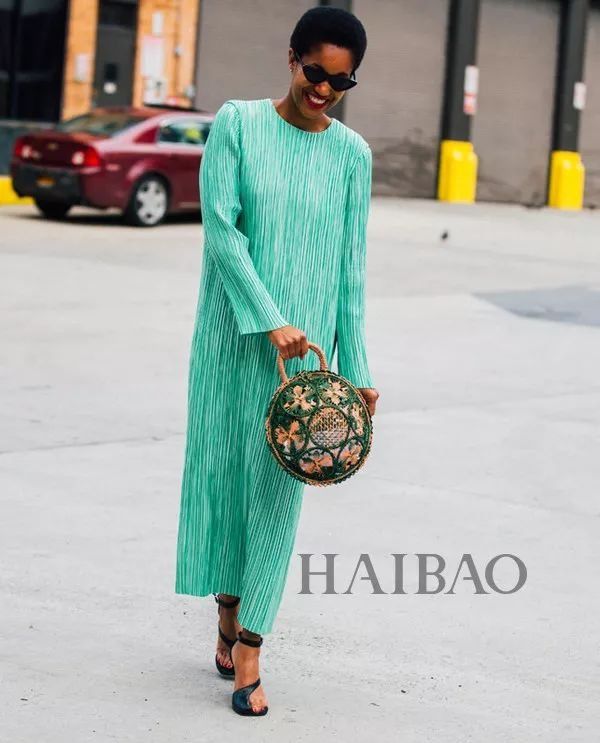 什么| 穿对了鞋子还能显脚小?这几双鞋的隐藏功能你不得不知!