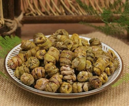  [泡茶]这3种花枯了也有用，晒干了泡茶喝，味道甘甜对身体好
