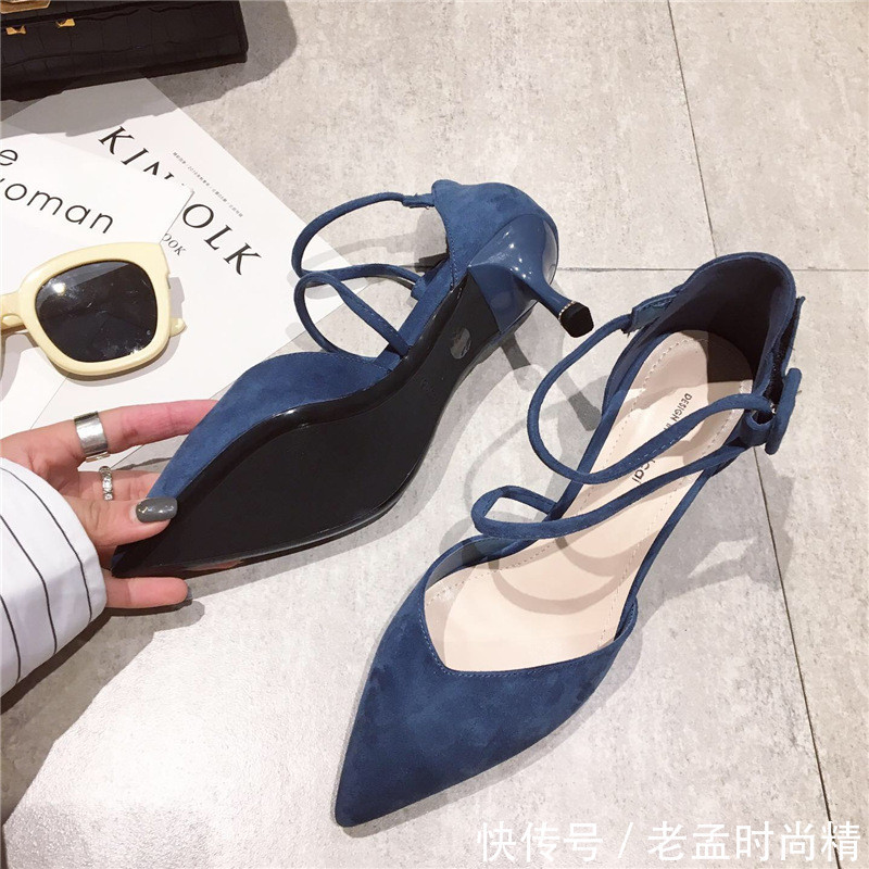  『尽显』一见倾心的高跟凉鞋, 尽显女性美