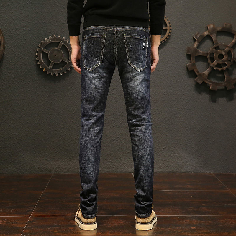 超级小男神，帅气的小裤子，期待你的带走，牛仔裤