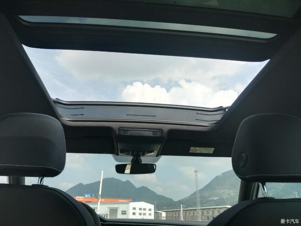 探岳，沐浴在爱的阳光里！