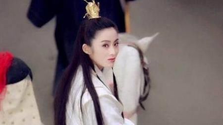 港风造型■想要模仿王祖贤？——那首先要知道“港风美人的精髓到底是什么”