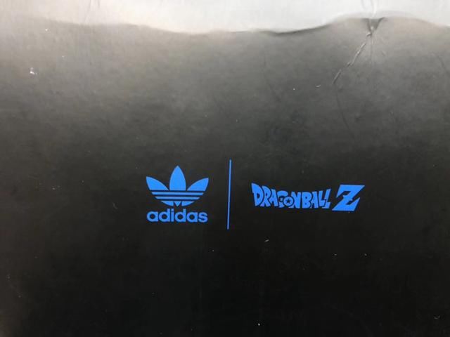 鞋盒细节曝光!龙珠ZxadidasProphere“Cell”最新实物图赏