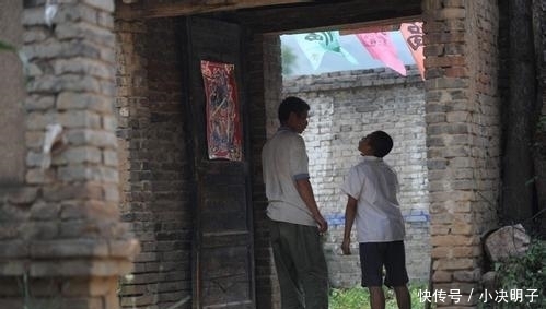  [留守]近年农村“伪寡妇，留守妇男”风气盛行，专家不解，农民