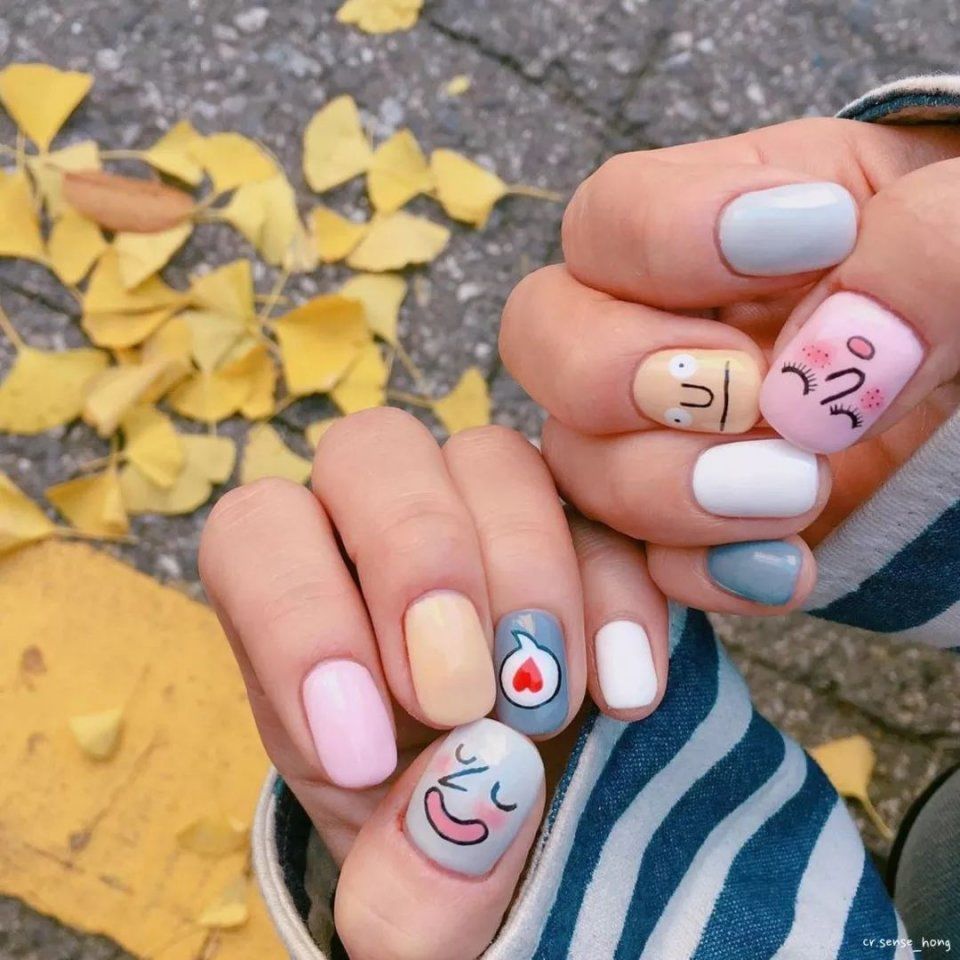 100款夏日美甲清单，请直接拿给你的美甲师安排!