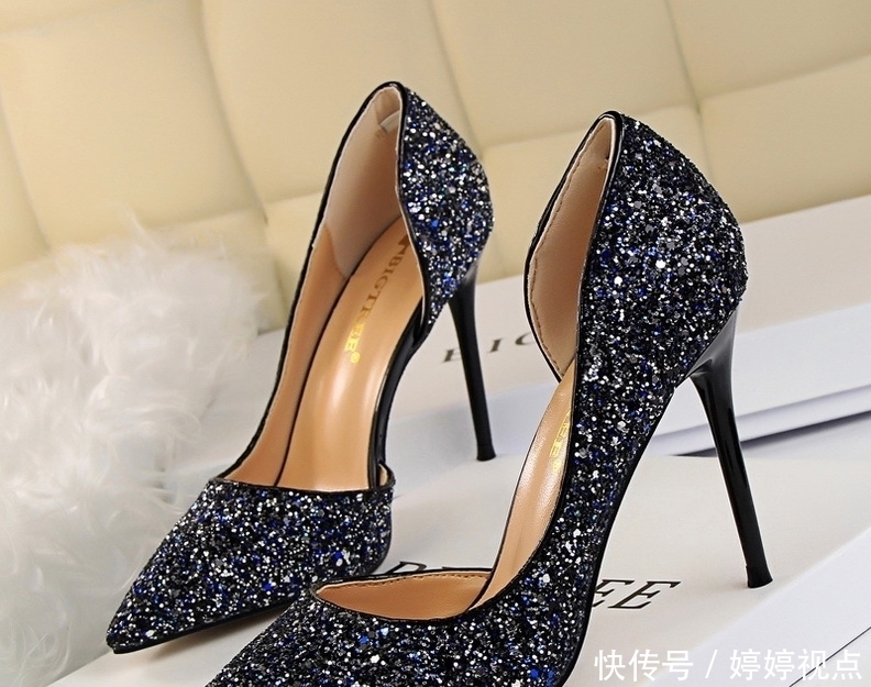 『大方优雅不累脚』刚出炉的新款女鞋单鞋,款款显高舒适又好搭,赶紧走起你的女神范