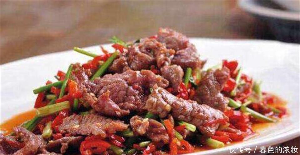  都行：假如送你高档口红，但前提是一年不吃这4种肉，女生一辈子都行
