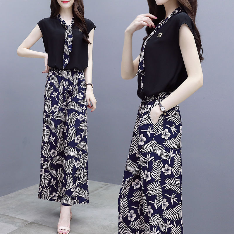 刚上架就卖疯的阔腿裤套装，比裙子方便，比短裤优雅，超美嫩