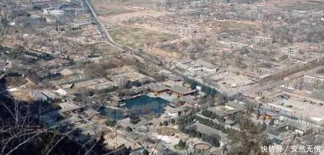 88年中国老照片：图3正在消失、图4你一定经历过、图6男人的梦想