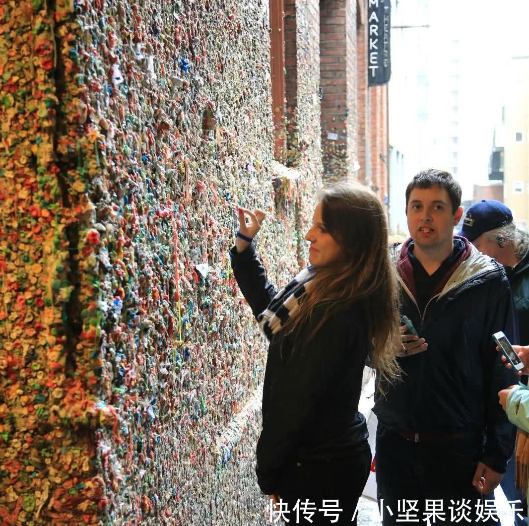 最恶心的网红景点，上面全是细菌和病毒，为拍照却要用舌头来舔