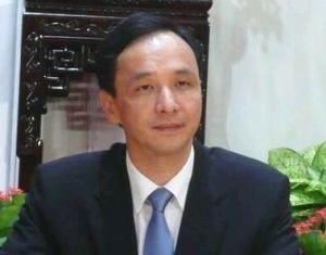 朱立伦与柯文哲比较，谁更能促进两岸关系发展?