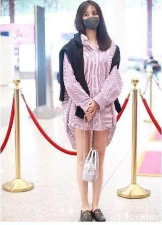 看了杨颖的短裤，再看看李菲儿，只想对黄晓明说一句：好福气！