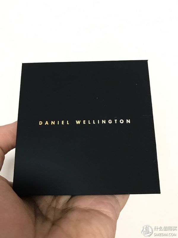 dw玫瑰金大号手镯开箱分享