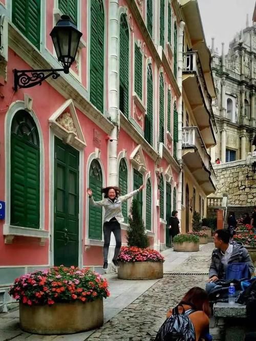 澳门：五彩斑斓之城