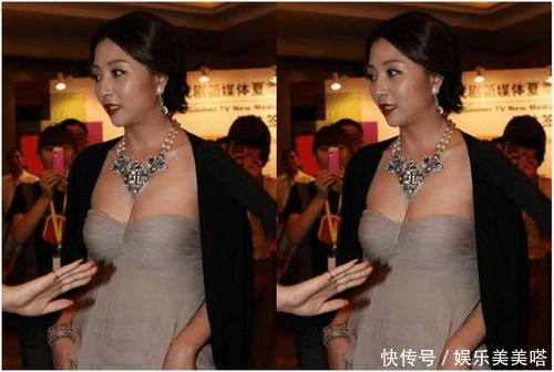 38岁殷桃出席活动尽显贵气感，“微胖”身材穿抹胸裙更美上天境
