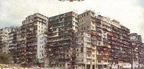  #踏进#80年代的香港，不管你什么罪，只要踏进这个地方，警察便