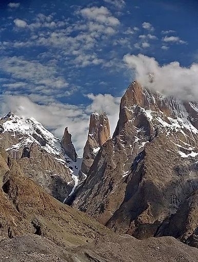  #语言学#中国上古时代的昆仑山究竟在哪？从语言学漫谈《山海经