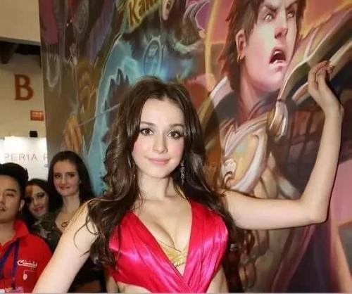 乌克兰美女为什么“美女成灾”呢?看完这些之后只能说,原来我们丑