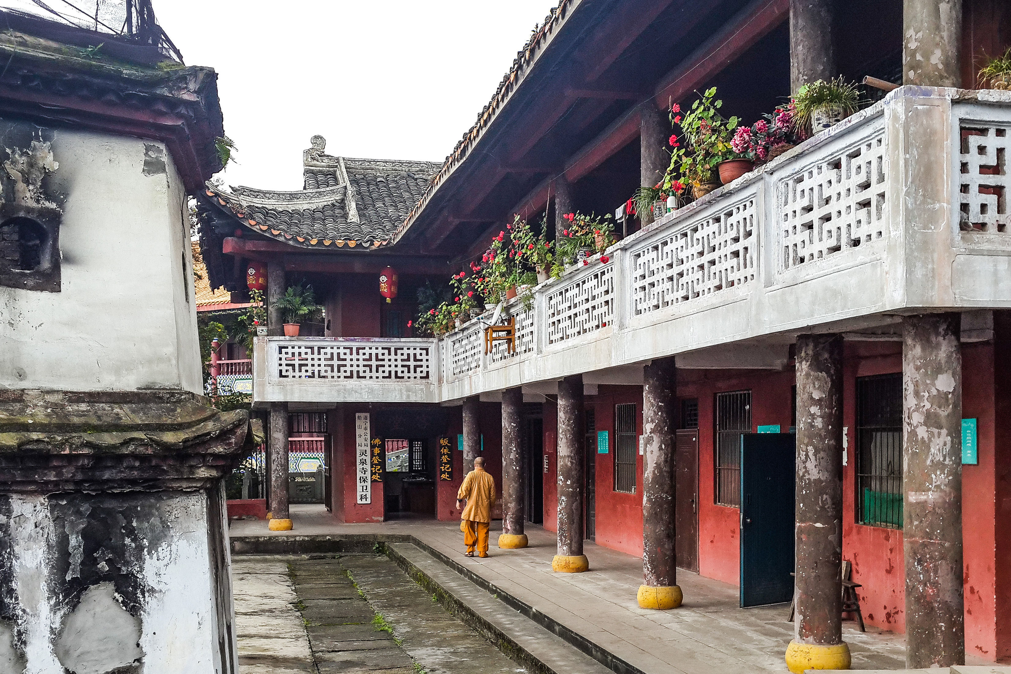 蜀中纪行：游遂宁观音故里 逛千年龙凤古镇