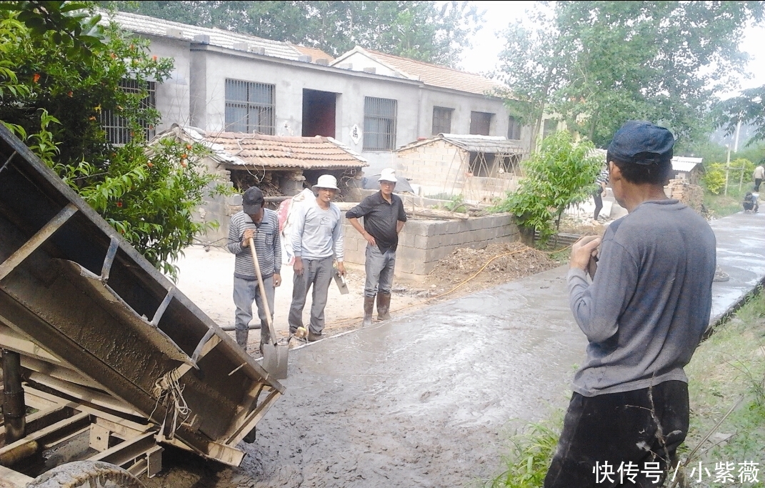 农村修路怪象，水泥“管够”，不用柏油，咋回事？专家：本该如此