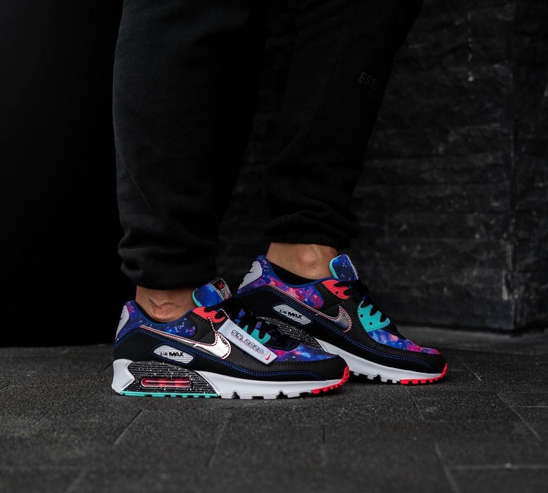  [Max]迷人的超人气星空主题！这双Air Max 90上脚真不错