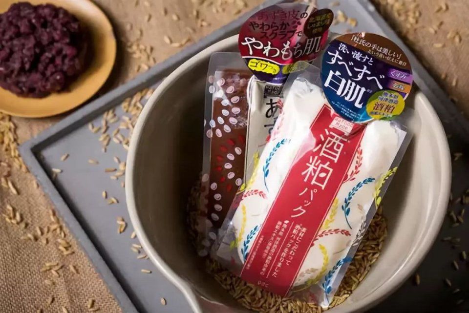 断货半年，抢都抢不到!荣登Cosme榜首，用完白1个色号，肌肤嫩到