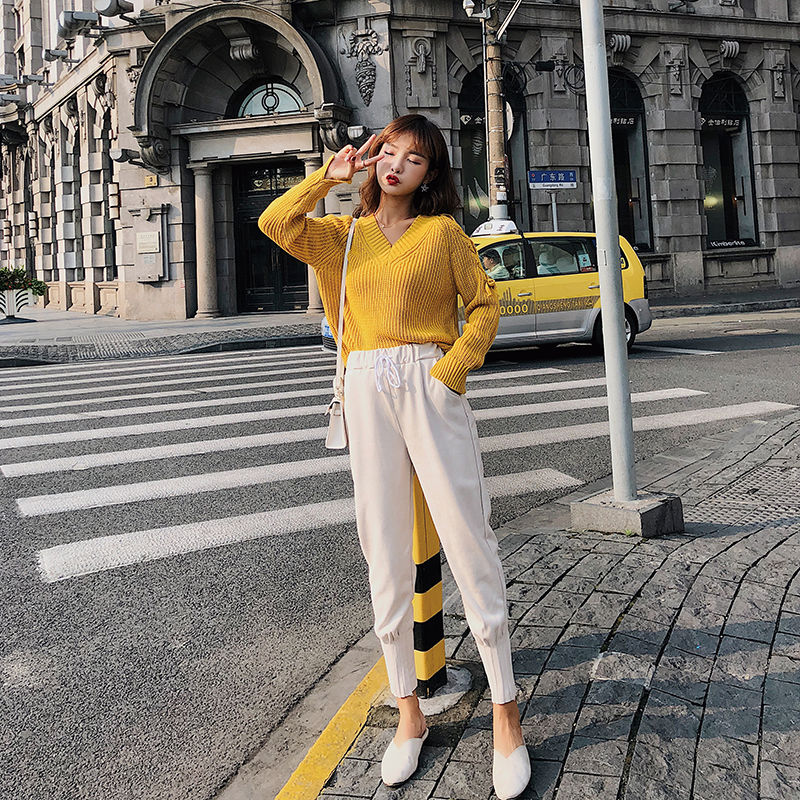 难怪，胖大姐裙子也不穿了，今秋流行卫衣+萝卜裤，超美超好看