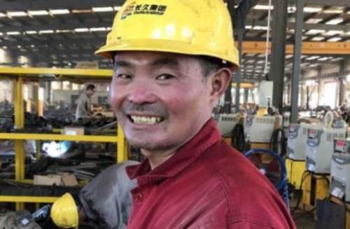  「里高」3亿农民工：90后招不来，80后做得慢，70后不敢招，为何