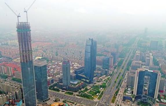 为什么越来越多的打工妹逃离深圳去往东莞？她们的回答让人无奈