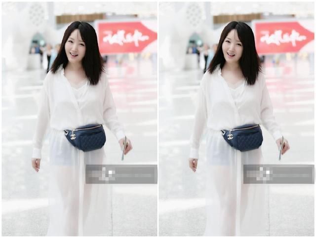 47岁杨钰莹一身白衣藏热裤，笑靥如花甜美少女风，网友:美成20岁