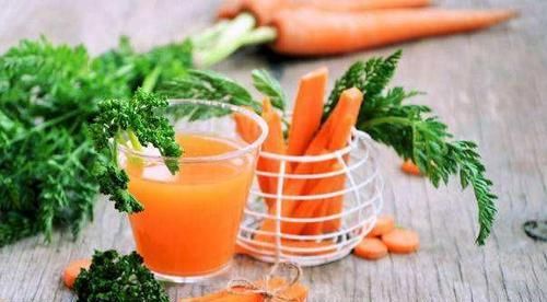  [照看]上班族种花不如种菜，不花时间照看，结得生鲜蔬菜，一家人吃不完