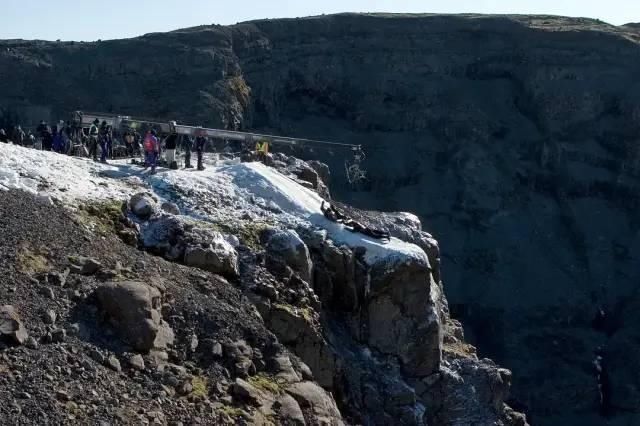 『蝙蝠侠』打败蝙蝠侠的小丑输了?不尬吹,独家新解《黑暗骑士》史诗三部曲