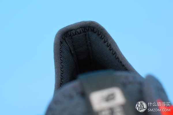 轻薄艳之夏跑鞋--New Balance FuelCore 5000跑鞋开箱