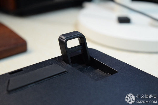 谁说机械键盘就一定吵闹?富勒G900S RGB静音红轴了解一下