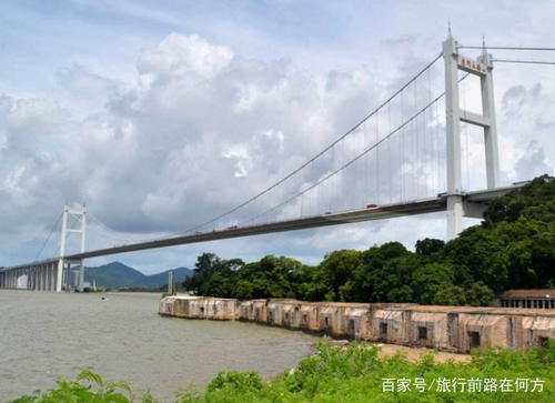 中国最“堵”大桥之一，让广东人“又爱又恨”，每到假日就排长龙