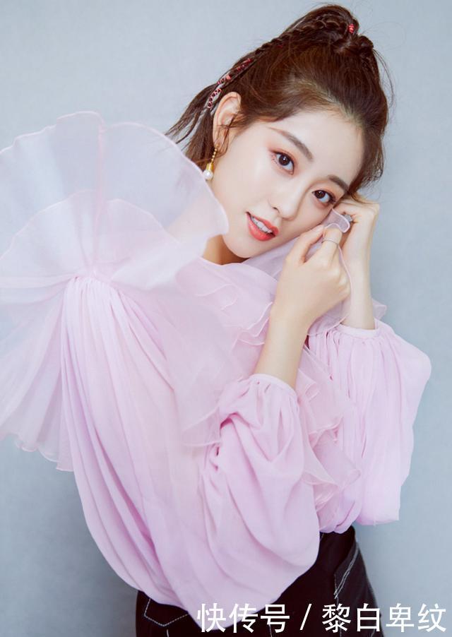 『气质』自带仙女气质的雪纺装,带来夏季的美丽与清爽,4种穿法很迷人