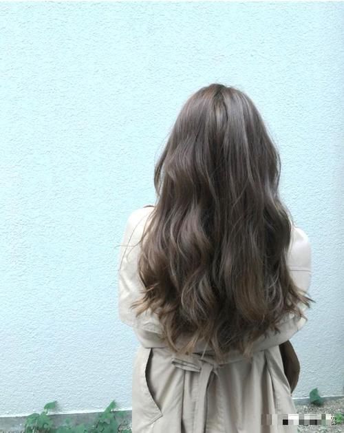 【女生】女生换发型前看这里男生心目中最爱的TOP10女生发型排行榜